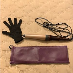 Remington T Studio Styling Iron , Glove and Bag